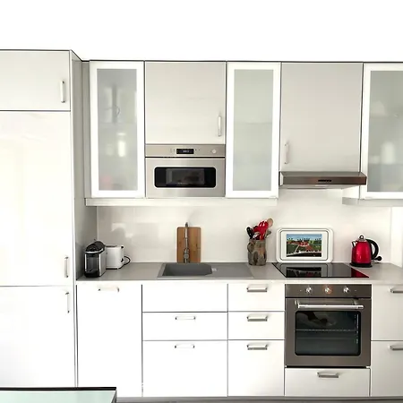 Carré D'or Bastion 1er Vue Appartamento