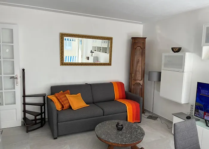 Appartamento Carré D'or Bastion 1er Vue Antibes